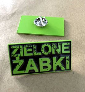 Pin metalowy ZIELONE ŻABKI
