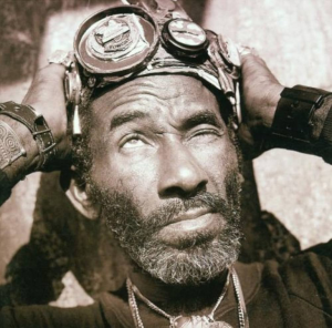 LEE "SCRATCH" PERRY   On the wire 2CD