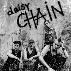 DAISY CHAIN Daisy Chain